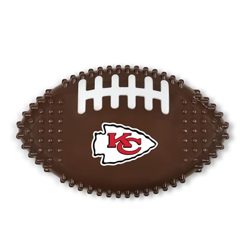 NFL Kansas City Chiefs Mega-Kauspielzeug aus hartem Nylon mit Speckgeschmack, Fußball-Kauspielzeug, interaktives, leckeres Kauspielzeug für Hunde, unzerstörbar, stark, langlebig, Kauspielzeug, von Pets First