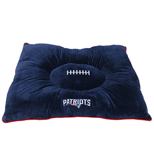 Pets First NFL Pet Bed – New England Patriots Soft & Cozy Plüschkissen Bett - Fußball-Hundebett Kuschelige, warme Sportmatratze Bett für Katzen und Hunde, 76,2 cm L x 50,8 cm B x 10,2 cm T von Pets First