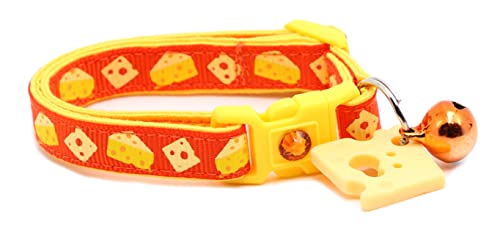 Käse-Katzenhalsband mit Anhänger und Glöckchen, Sicherheits-Halsband, verstellbar, Größe L oder Kätzchenhalsband (Größe S (4,5 kg und weniger), Orange von Pugs to Persians