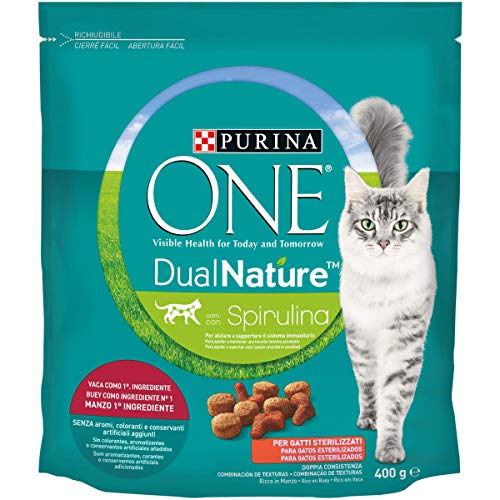 Purina ONE Dual Nature Sterilisierte Katzenfutter, reich an Rindfleisch mit natürlicher Spirulina - 8 Beutel à 400 g (8 x 400 g) von Purina ONE