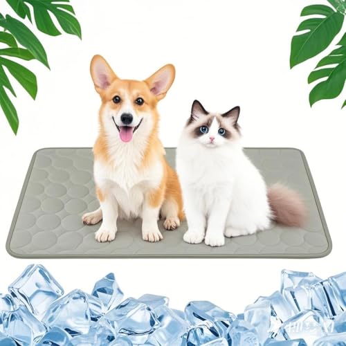 Qoosea Kühlmatte für Hunde Selbstkühlende Hundematte, Komfortabel Pet Cooling Mat Waschbar Pad Kältematte für Haustiere Ungiftiges, Faltbar Kühlmatte Hunde Katzen für Sommer (55 * 70CM, Grau) von Qoosea