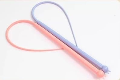 Roinaid Twigletail Katzenangel 2pcs Twiggle Tail Katzenangel Silikon Teaser Katzen Zauberstab Spielzeug Katzenangel Lang Tragbares Haustierspielzeug zum Erkunden (Himmelblau/Pink) von Roinaid