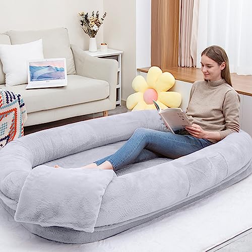 Human Dog Bed Großes Hundebett mit erhöhtem gepolstertem Rand, abnehmbarem Bezug, wasserdichtem Futter und Bonus-Decke, waschbares, luxuriöses, flauschiges Schlafbett (160 x 93 x 27,9 cm, Grau) von SCNUT