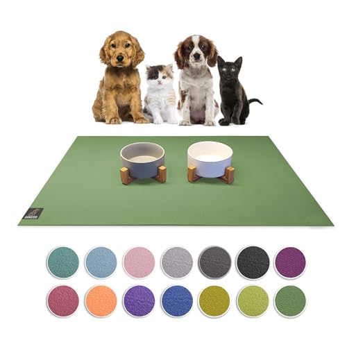 SanoZoo® - Napfunterlage, Öko-TEX - Made in Germany - rutschfeste Futtermatte für Hunde & Katzen, Set: 30/40+40/60 cm Olivgrün von SanoZoo