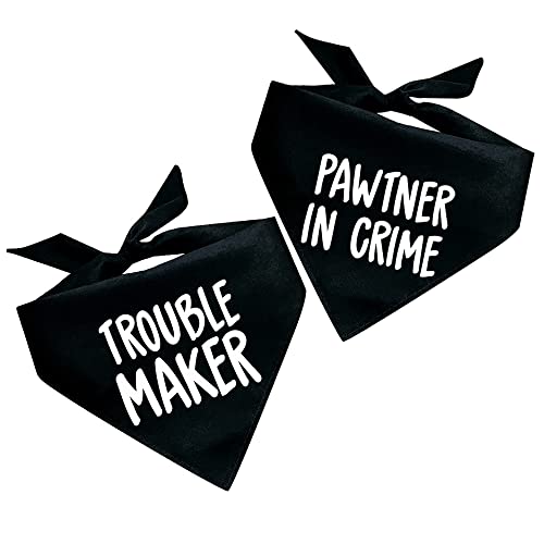 Pawtner in Crime & Trouble Maker Hundehalstuch-Set (enthält zwei Bandanas) von Tees & Tails