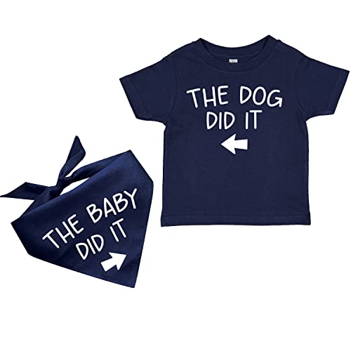 The Dog Did It and The Baby Did It Baby Infant Toddler Short Sleeve Tee Shirt and Matching Dog Bandana Set (Verschiedene Farben), Marineblau, 4 Jahre von Tees & Tails