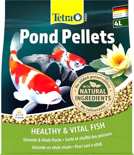 Tetra Pond Pellets - Fischfutter für alle Teichfische, unterstützt gesunde Fische und klares Wasser im Teich, 4 L Beutel von Tetra