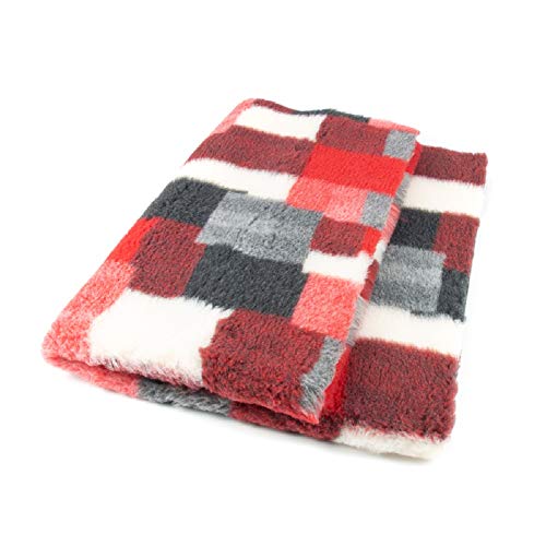 Tierisch-tolle Geschenke ProFleece Premium Hundedecke Haustiermatte Patchwork rot | rutschfest | Antibakteriell | Antiallergen | Atmungsaktiv | Isolierend | Waschbar (L = 150 x 100 cm) von Tierisch-tolle Geschenke