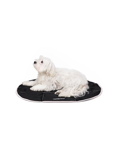 United Pets Lazy Dog Mat - Tragbares Hundebett für Hunde, faltbar, Matte für Restaurant und Reisen, leichte Hundematte, Schwarz/Rosa von United Pets