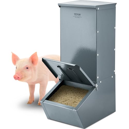 VEVOR Futtertrog Schweine, 2,2 Scheffel Fassungsvermögen, Futterspender mit Einzeltür, Futterbox aus robustem Stahl, Mehrzweck-Futtertrog zum Kriechen, Heuraufe für Vieh im Freien, Farmzubehör von VEVOR