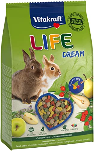 Vitakraft Life Dream, Futter für Zwergkaninchen, mit Birne, mit Apfel, mit Hagebutte, unterstützt Verdauung und Zahnabrieb, ohne Zusatz von Zucker (1x 1,8kg) von Vitakraft