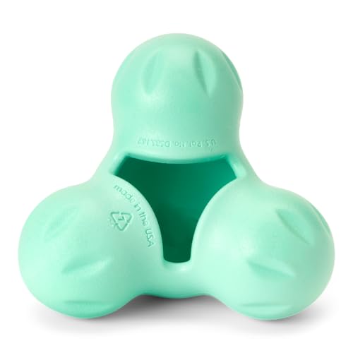 WEST PAW Zogoflex Tux Treat Dispensing Dog Chew Toy - Interaktives Kauspielzeug für Hunde - Hundespiele für aggressive Kauer, Apportieren, Fangen - Hält Kibble, Leckerlis, Groß 12,7 cm, Mint von WEST PAW