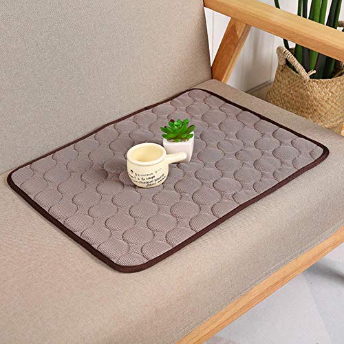 WTMLK Hundematte Kühlung Sommer Pad Matte Für Hunde Katze Decke Sofa Matratze Haustier Hundebett Sommer Waschbar Kalt Cool Matte für Hundebett, Kühltuch Kaffee, M 62x50 cm von WTMLK