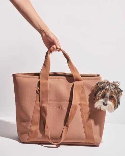 Wild One, Cocoa Everyday Hundetragetasche, aus 100 % recycelten Wasserflaschen, zweilange Tragegurte von Wild One