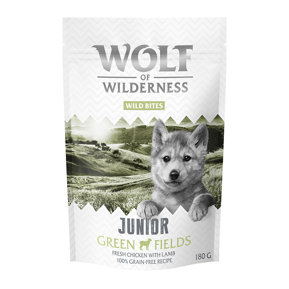 Bis zu 20% Rabatt! 2 x 180 g Wolf of Wilderness "Wild Bites" Snacks - JUNIOR Green Fields - Lamm (kleine Würfel) von Wolf of Wilderness