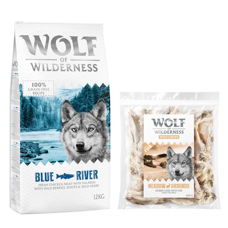 Wolf of Wilderness Kombi-Paket: Adult Trockenfutter + 3 x Kaninchenohren mit Fell Snacks - 12 kg Blue River - Lachs + 3 x 400 g Snacks von Wolf of Wilderness