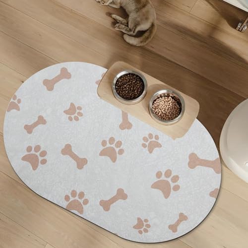 YCT Katzenfuttermatte – Haustier-Futtermatte für den Boden – saugfähige, schnell trocknende Haustiermatte – keine Flecken, leicht zu reinigen, Hundematte für Futter und Wasser, 42,9 x 61 cm, Beige von YCT