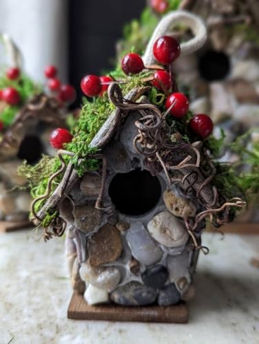 YHKHAR Kleines Steinhaus Vogelhaus mit Beeren von YHKHAR