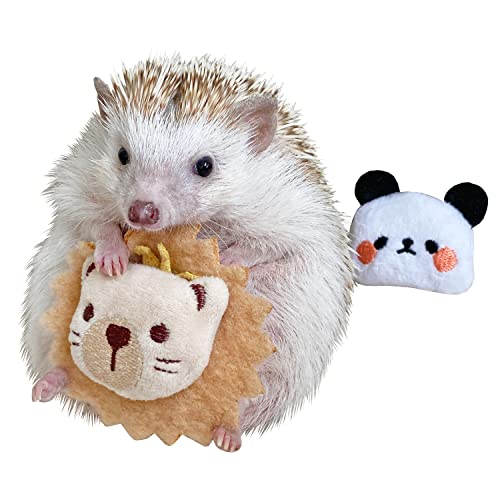 Ymid Select Handgefertigte 2 Stück niedliche kleine Tiere Zubehör Spielzeug Löwe Panda für Igel Zubehör Meerschweinchen Hamster kleines Haustier Spielzeug Geschenk Foto Shoot Cage Zubehör von Ymid Select