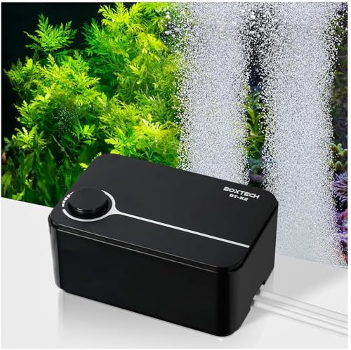 Boxtech Aquarium Luftpumpe- Aquarium Einstellbare Fischsauerstoffpumpe, mit Doppelauslass, 5w 2L / min Aquarium Luftpumpe für 10-150 Gallonen Tanks (Nur Luftpumpe) von boxtech