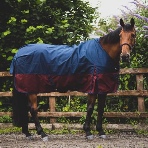 eQuitack Your Passion Is Our Mission 1200 Denier Pferdedecke Regendecke mit Fleece Lining Navy/Burgundy 135cm von eQuitack Your Passion Is Our Mission