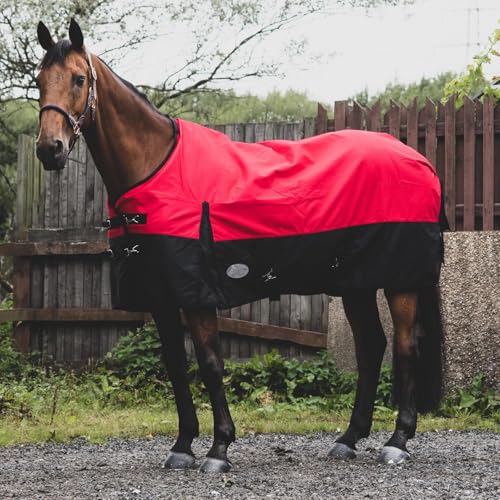 eQuitack Your Passion Is Our Mission 1200 Denier Pferdedecke Regendecke mit Fleece Lining Rot/Schwarz 155cm von eQuitack Your Passion Is Our Mission