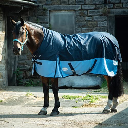 eQuitack Your Passion Is Our Mission Pferdedecke Weidedecke Regendecke Outdoor Decke mit Fleece Lining Highneck Navy/Babyblau 135cm von eQuitack Your Passion Is Our Mission