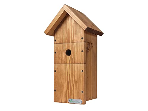 Green Feathers Large Wooden Deluxe Bird Box | Waterproof & Ventilated | 32mm Hole Ideal for a Variety of Birds | Nesting Box House | Easy Installation von greenfeathers