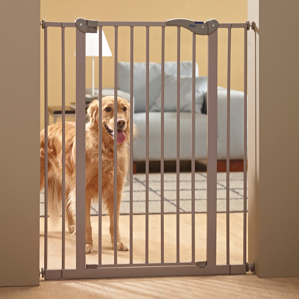 Savic Dog Barrier Treppenschutz mit Katzenklappe - Höhe 107 cm, 7 cm Verlängerung Savic Dog Barrier Treppenschutz mit Katzenklappe - Höhe 107 cm, 7 cm Verlängerung von savic