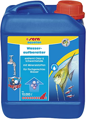 sera Aquatan 2500 ml | Wasseraufbereiter mit Bio-Protect Formula | Sofortige Chlor-Beseitigung & Schwermetallbindung | pH-Neutrale & Hautschutzkolloide | Für 10.000 Liter Aquarienwasser von sera