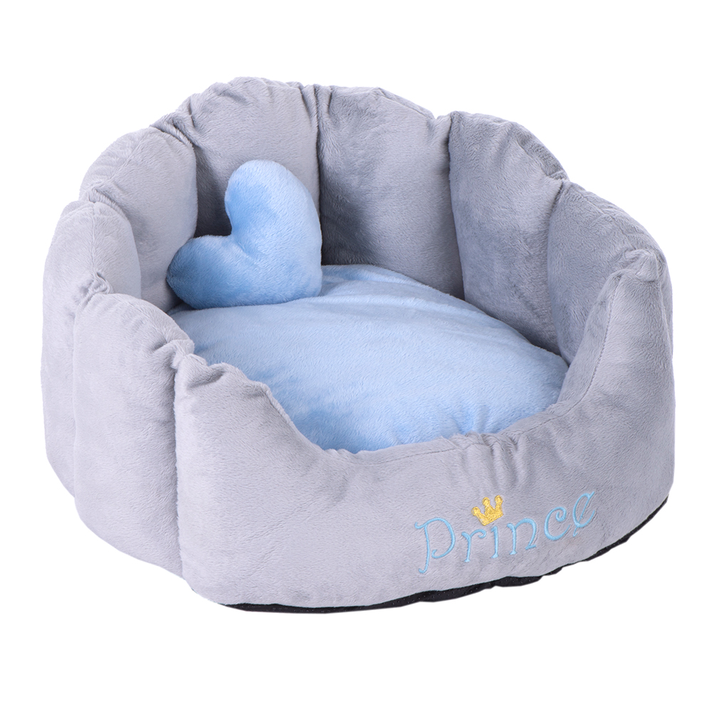 Kuschelbett Prince - L 45 x B 40 x H 30 cm Kuschelbett Prince - L 45 x B 40 x H 30 cm von zooplus Exclusive